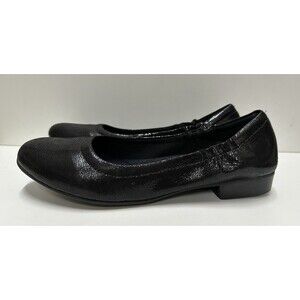 Walking Cradles Wc Tess Women size 13 M black leather slip-on flat shoe
